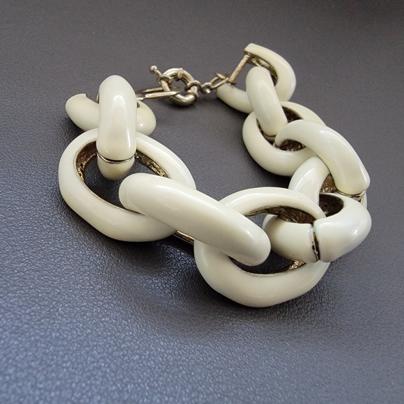 Estate Jewelry - Vintage Cream Enamel Chain Link Bracelet – Chunky Statement Bracelet